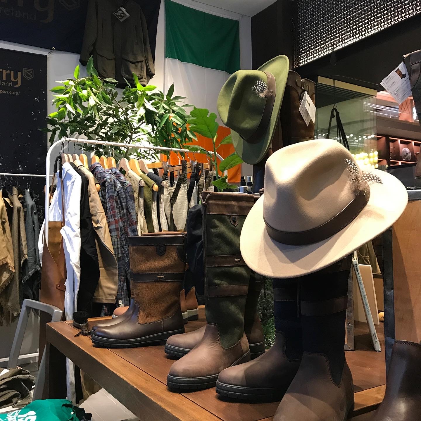 二子玉川 蔦屋_e0309501_09491467.jpg