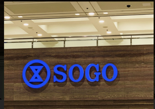 梅田 そして 横浜_e0309501_17185257.jpeg