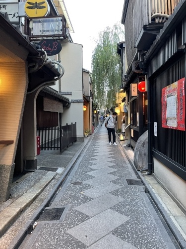 梅田 そして 横浜_e0309501_17200756.jpeg