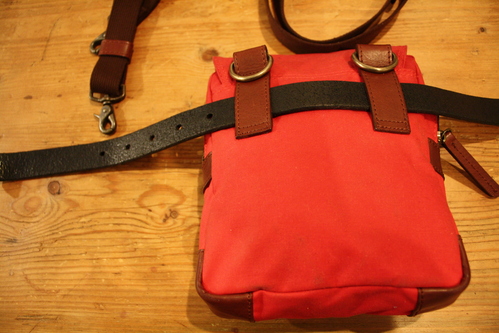小さな鞄_e0309501_1923557.jpg