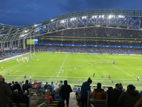 いざダブリン その1_e0309501_22141175.jpeg